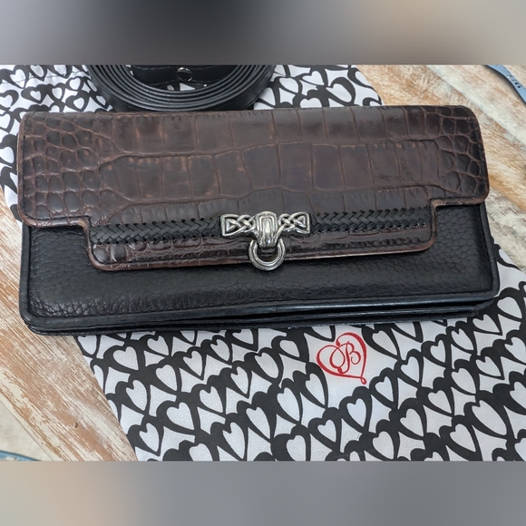 Vintage Brighton Crossbody/ Clutch Wallet with Dust Bag - Picture 4 of 13